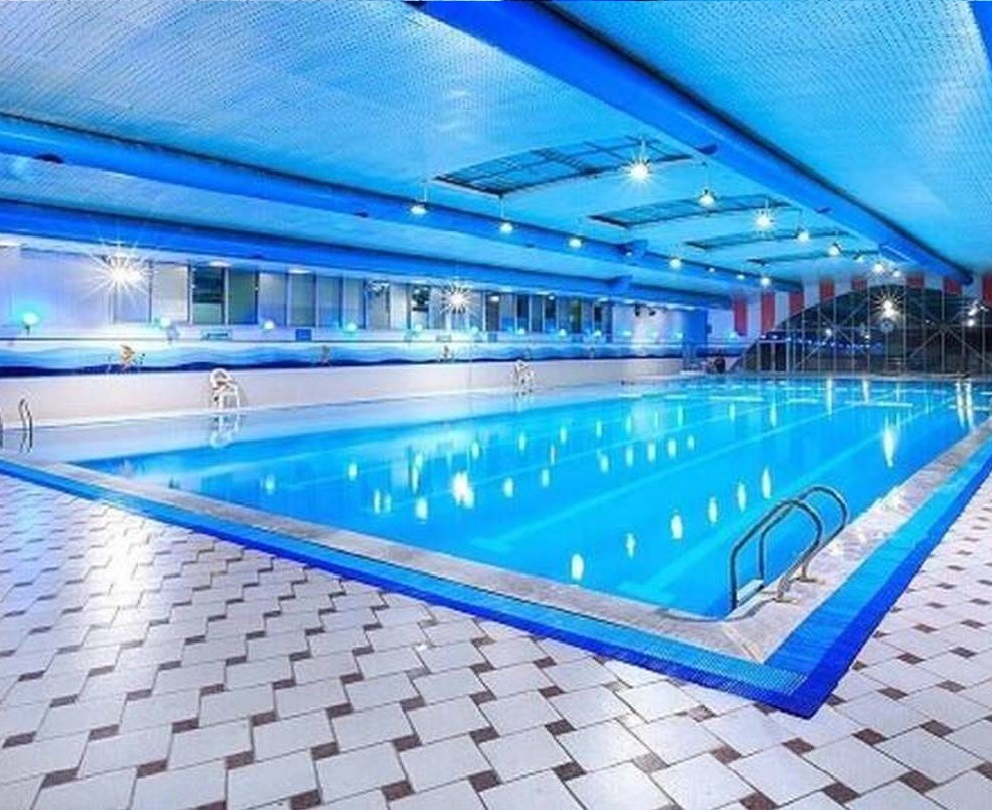 رزور آنلاین بلیط استخر