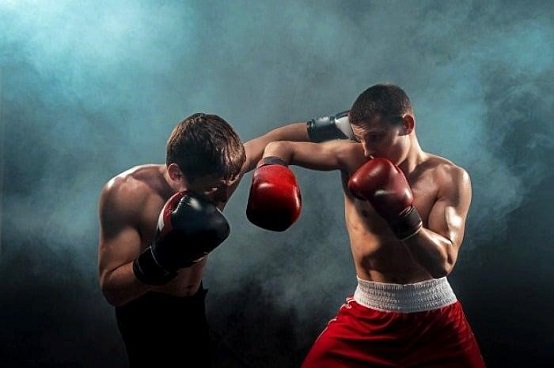 کلاس بوکس آقایان مخصوص همه سنین مجموعه ورزشی طرشت