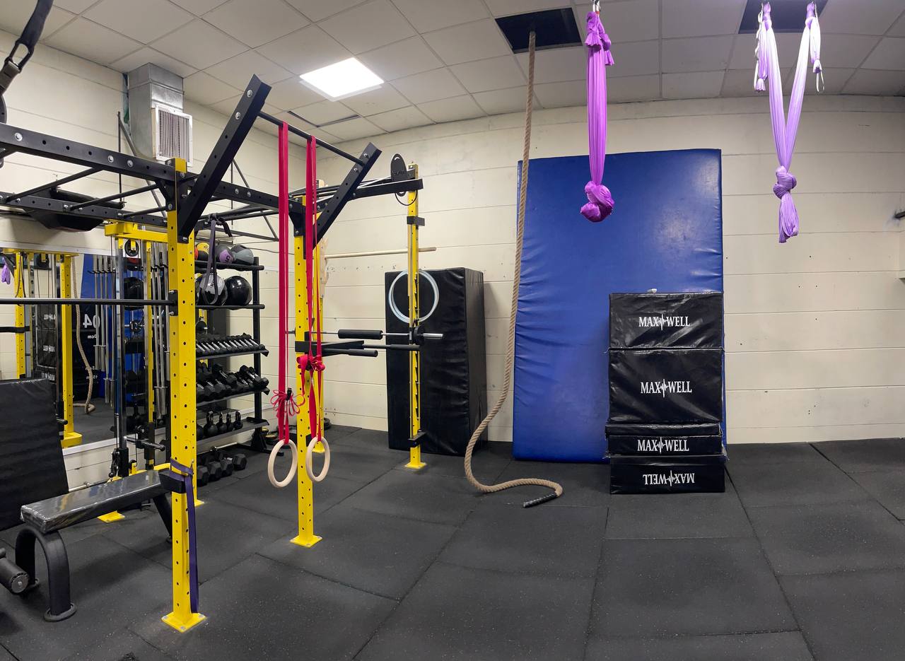 باشگاه لاغری ایکسبادی و کراس فیت پاد پونک