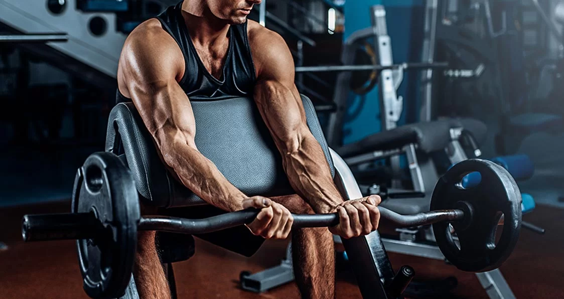 کلاس بدنسازی آقایان مخصوص همه سنین نیمه خصوصی مجموعه ورزشی شهدای طرشت