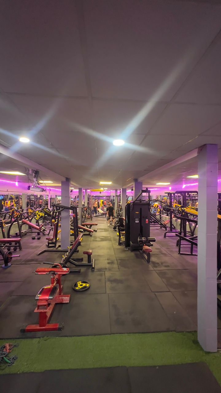 باشگاه بدنسازی اترس